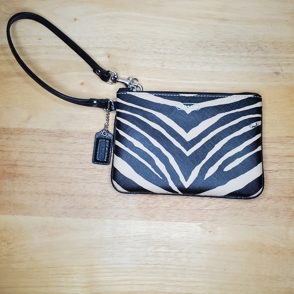 Authentic Coach Wristlet - Picture 2 of 13